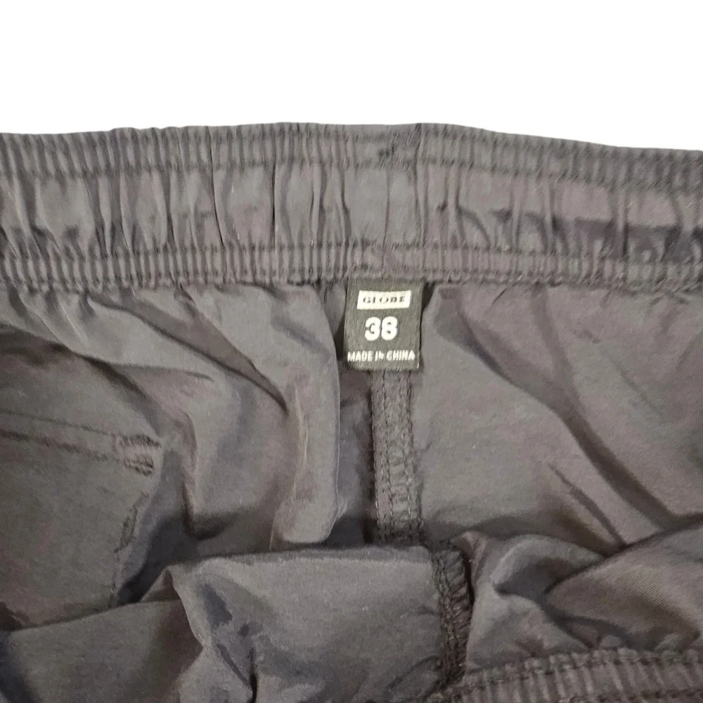 Globe scope poolshort